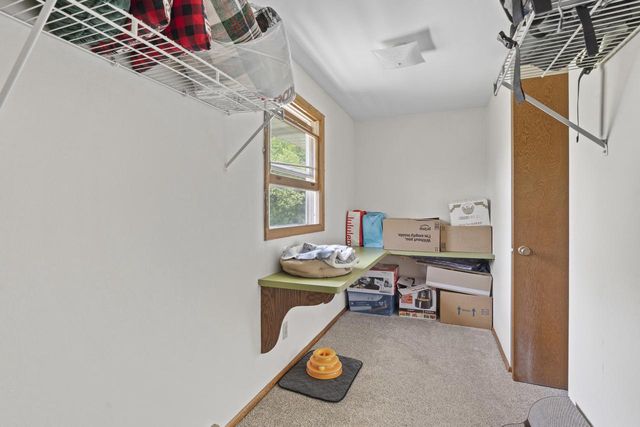 5150 W Fairy Chasm ROAD, Brown Deer, WI 53223