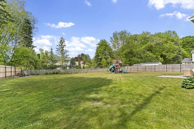 5150 W Fairy Chasm ROAD, Brown Deer, WI 53223