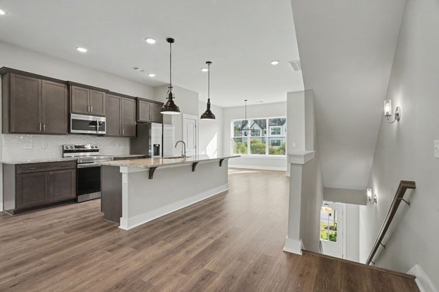 239 Stonecrest Cir, Nashville, TN 37209