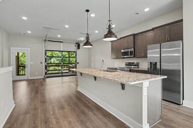 239 Stonecrest Cir, Nashville, TN 37209