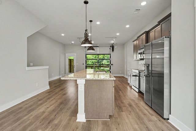 239 Stonecrest Cir, Nashville, TN 37209