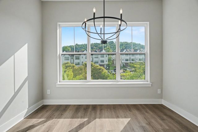 239 Stonecrest Cir, Nashville, TN 37209