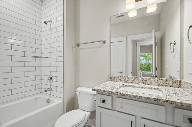 239 Stonecrest Cir, Nashville, TN 37209