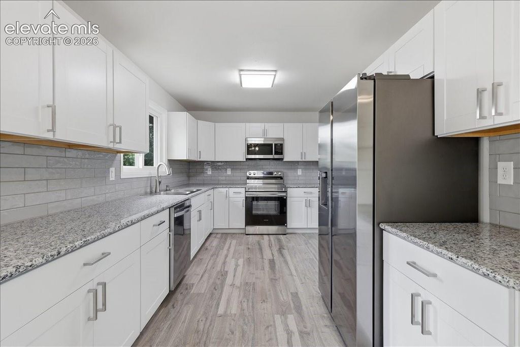 1921 Essex Lane, Colorado Springs, CO 80909 — photo 5