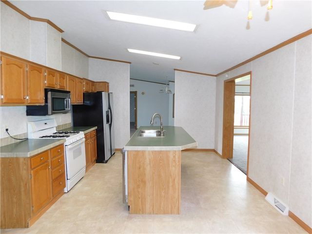 140 Firestone Road, Georges Twp, PA 15478