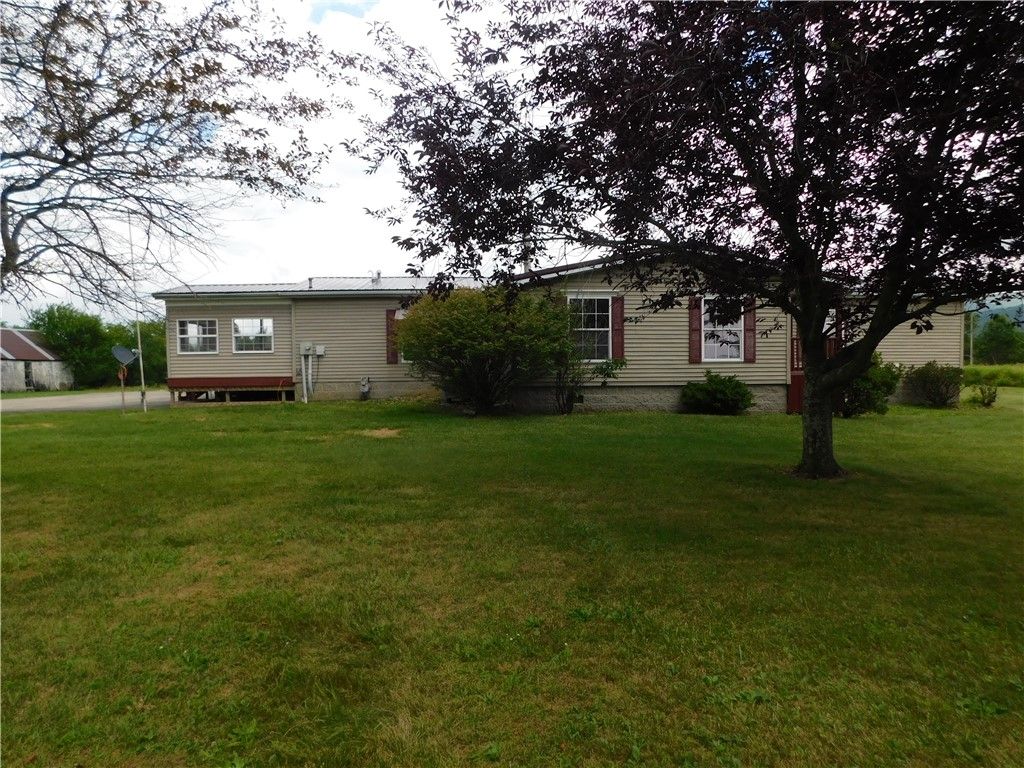 140 Firestone Road, Georges Twp, PA 15478