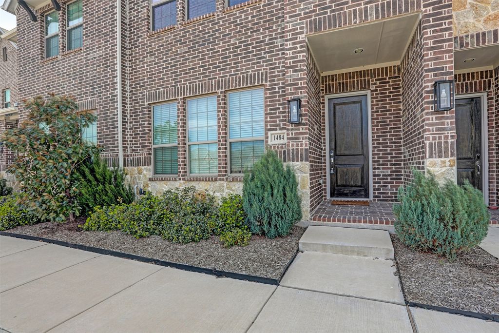 1484 Weston Road, Farmers Branch, TX 75234