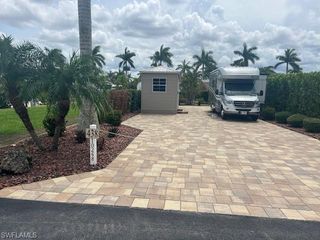 10268 Meadow Beauty TRL, Fort Myers, FL 33905