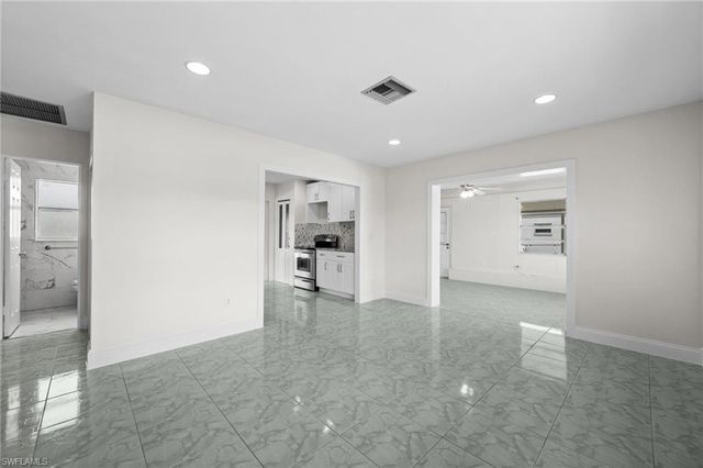 404 Leeland Heights BLVD W, Lehigh Acres, FL 33936