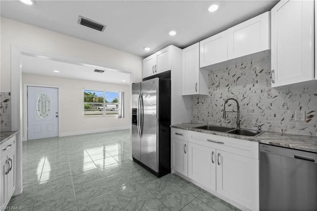 404 Leeland Heights BLVD W, Lehigh Acres, FL 33936