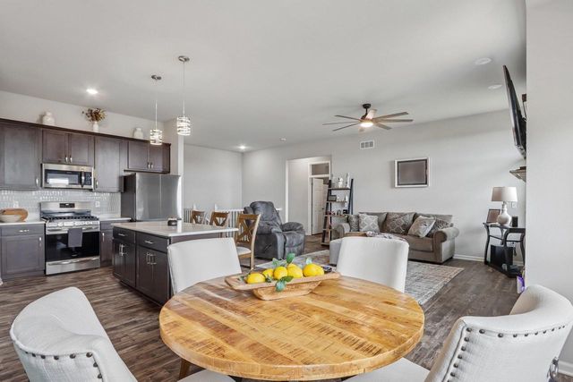 626 E Newville Trails Drive, Edgerton, WI 53534