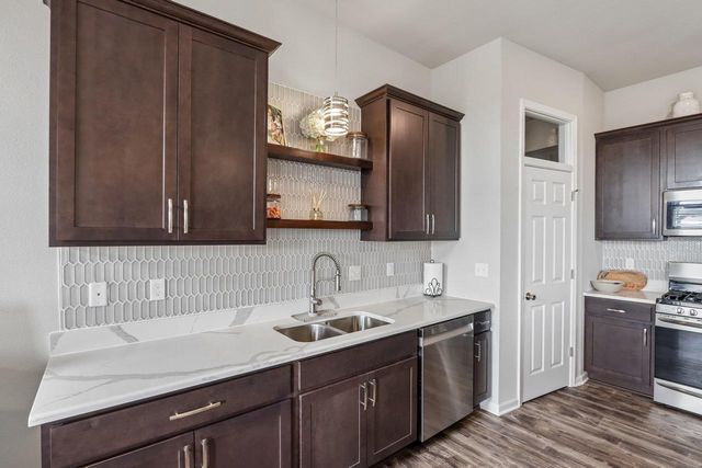 626 E Newville Trails Drive, Edgerton, WI 53534