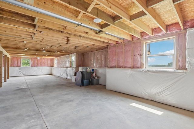 626 E Newville Trails Drive, Edgerton, WI 53534