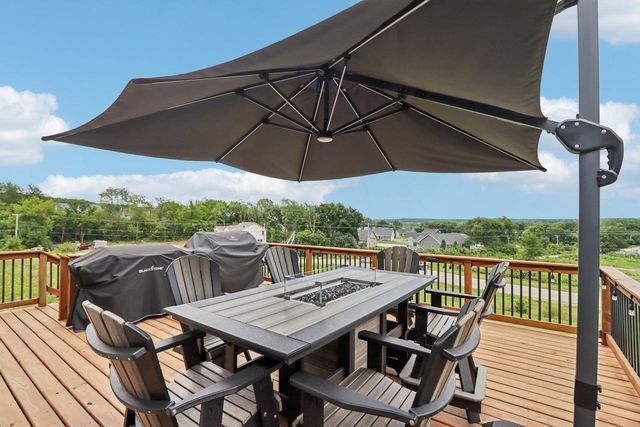626 E Newville Trails Drive, Edgerton, WI 53534