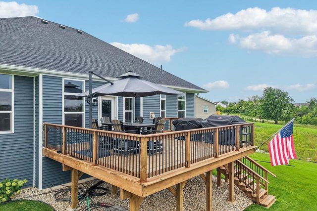 626 E Newville Trails Drive, Edgerton, WI 53534