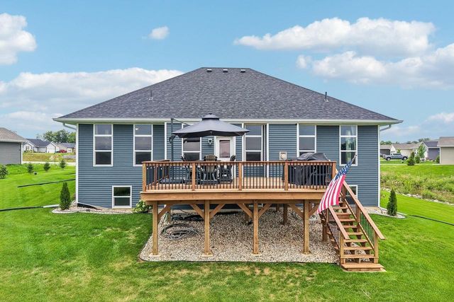 626 E Newville Trails Drive, Edgerton, WI 53534