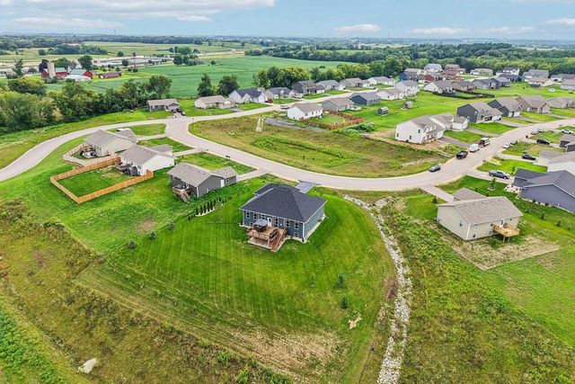 626 E Newville Trails Drive, Edgerton, WI 53534