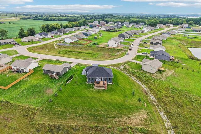626 E Newville Trails Drive, Edgerton, WI 53534