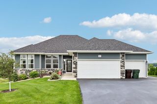 626 E Newville Trails Drive, Edgerton, WI 53534