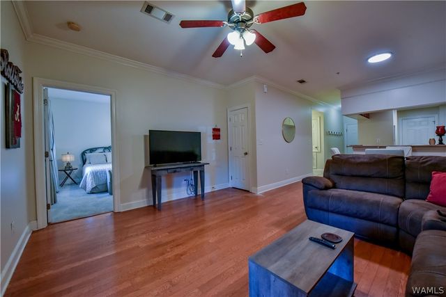 3218 Veterans Memorial 3103, Tuscaloosa, AL 35404