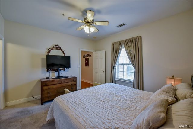 3218 Veterans Memorial 3103, Tuscaloosa, AL 35404