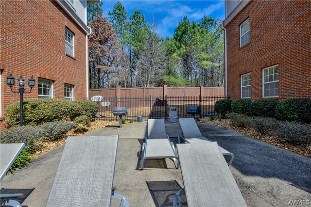 3218 Veterans Memorial 3103, Tuscaloosa, AL 35404