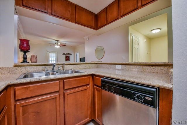 3218 Veterans Memorial 3103, Tuscaloosa, AL 35404