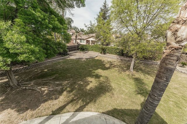 1377 Fenmore, Sanger, CA 93657