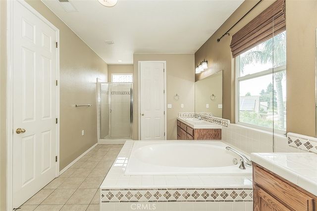 1377 Fenmore, Sanger, CA 93657