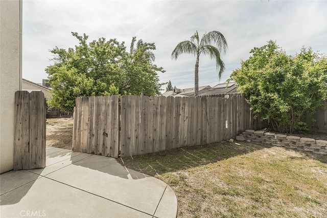 1377 Fenmore, Sanger, CA 93657