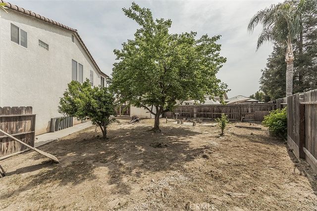 1377 Fenmore, Sanger, CA 93657