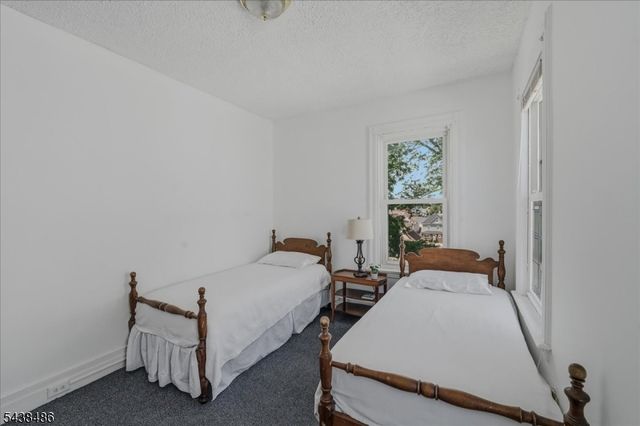 42 Rossmore Pl, Belleville Twp., NJ 07109