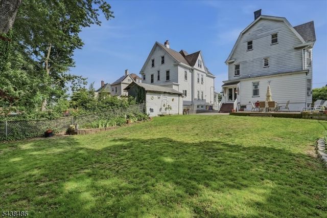 42 Rossmore Pl, Belleville Twp., NJ 07109