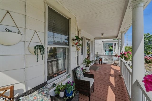 42 Rossmore Pl, Belleville Twp., NJ 07109