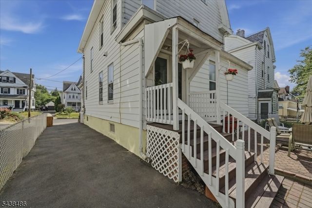 42 Rossmore Pl, Belleville Twp., NJ 07109
