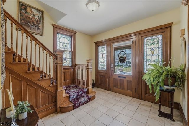 42 Rossmore Pl, Belleville Twp., NJ 07109