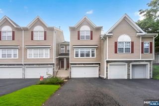 252 Ridge Drive, Pompton Lakes, NJ 07442