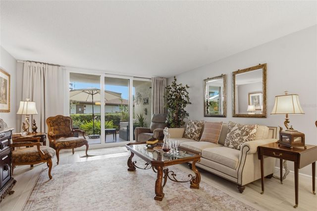 100 OAKMONT LANE 102, Belleair, FL 33756