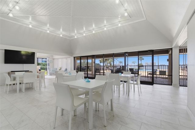 100 OAKMONT LANE 102, Belleair, FL 33756