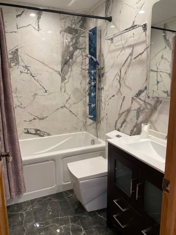 50 Plymouth Court 202B, Naperville, IL 60565