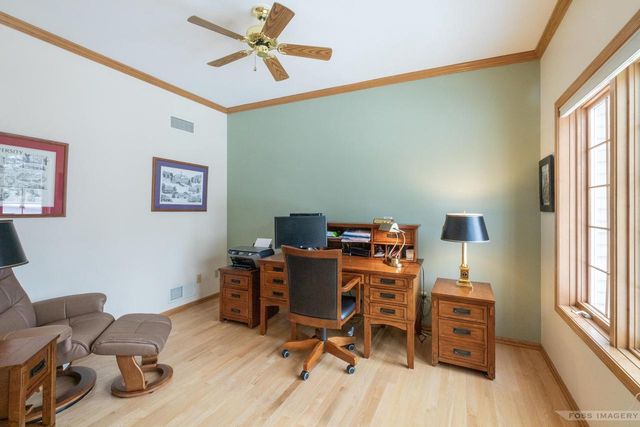 2742 Jasmine Drive, Fitchburg, WI 53711