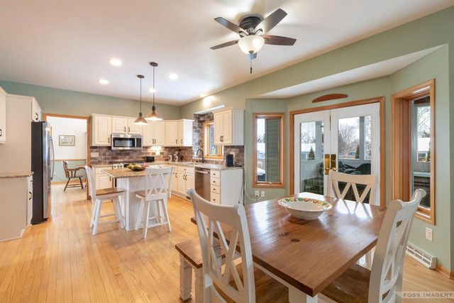 2742 Jasmine Drive, Fitchburg, WI 53711