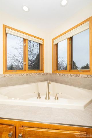 2742 Jasmine Drive, Fitchburg, WI 53711