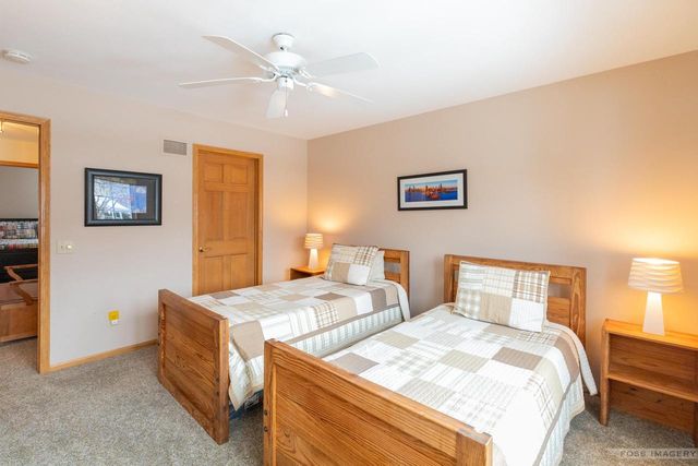 2742 Jasmine Drive, Fitchburg, WI 53711