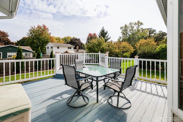 2742 Jasmine Drive, Fitchburg, WI 53711