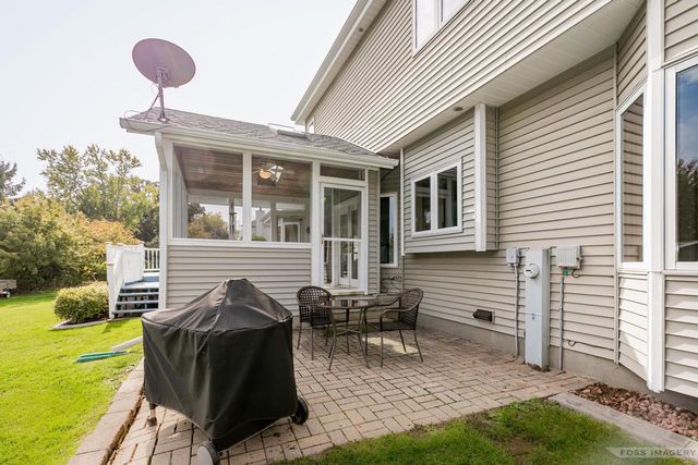 2742 Jasmine Drive, Fitchburg, WI 53711