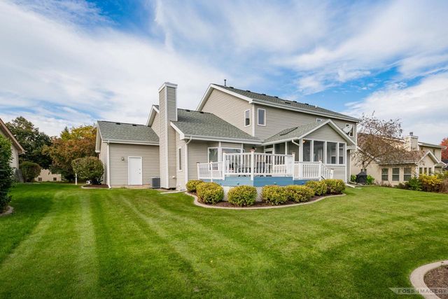 2742 Jasmine Drive, Fitchburg, WI 53711