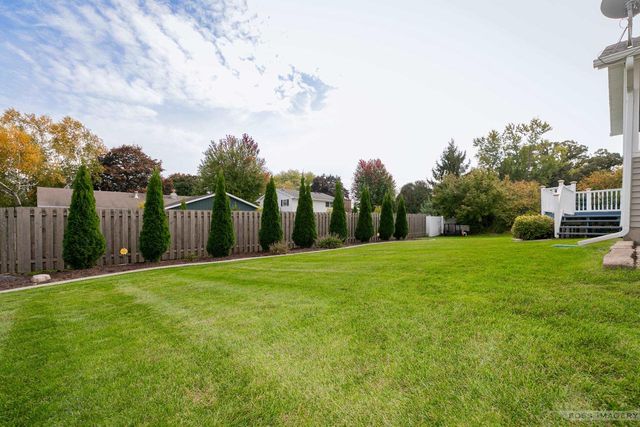 2742 Jasmine Drive, Fitchburg, WI 53711