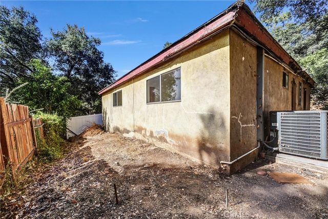 440 Sycamore Place, Sierra Madre, CA 91024