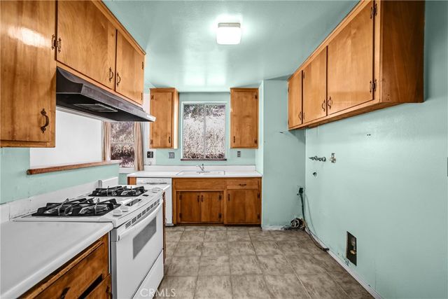 440 Sycamore Place, Sierra Madre, CA 91024